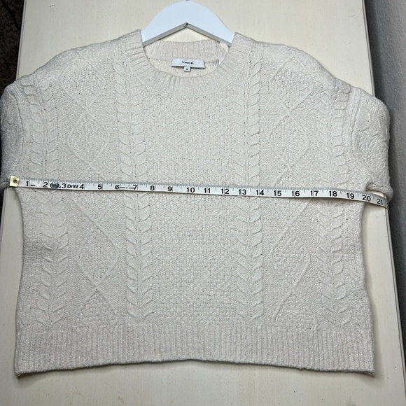 Vince Merino Wool Blend Cream Long Sleeve Crew Neck Cable Knit Sweater Size M - Picture 12 of 14